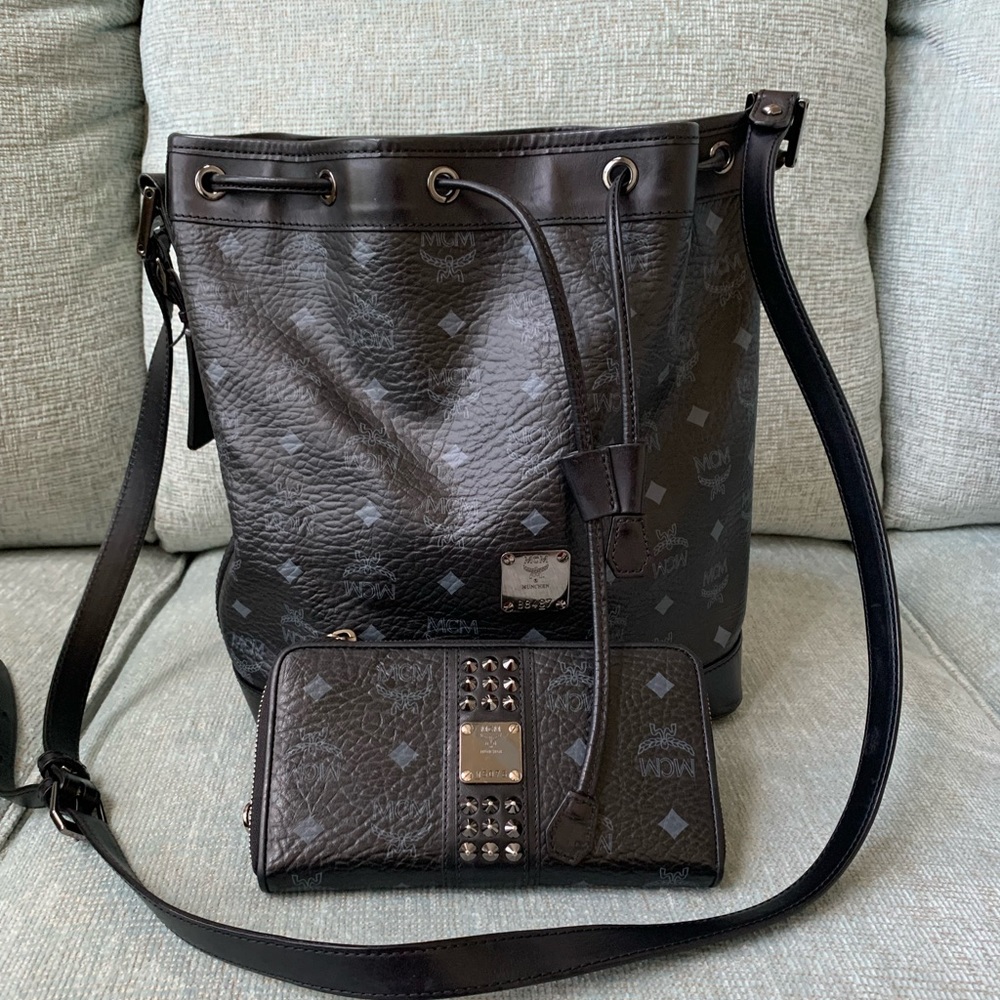 MCM Black Leather Heritage Bucket Bag